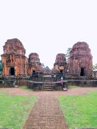 มาชมความงดงามของปราสาทเมืองต่ำกันไหม