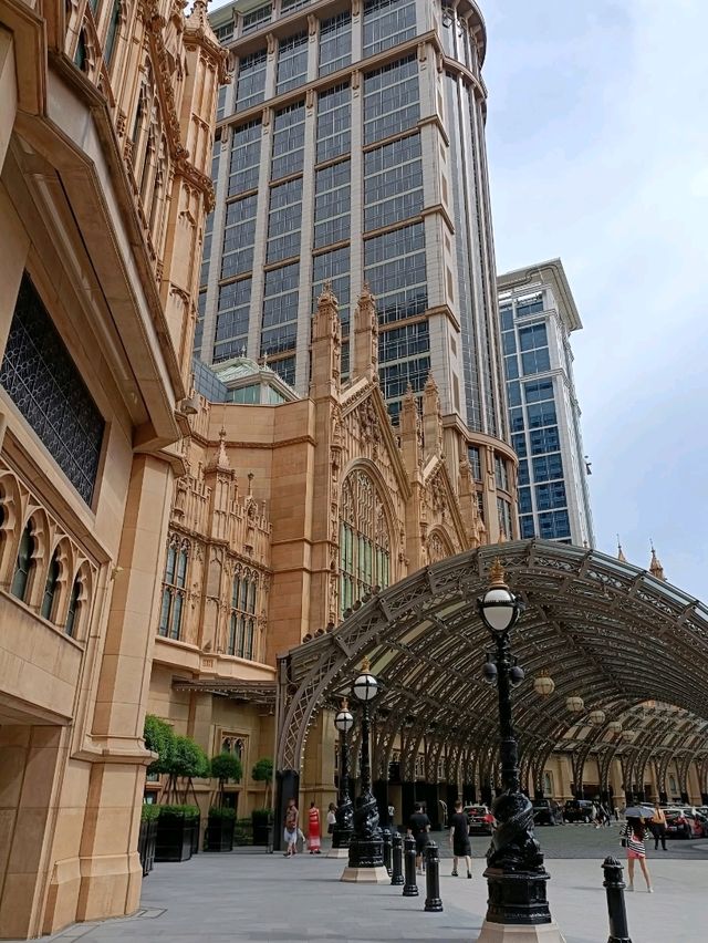 A Slice of London in Macau