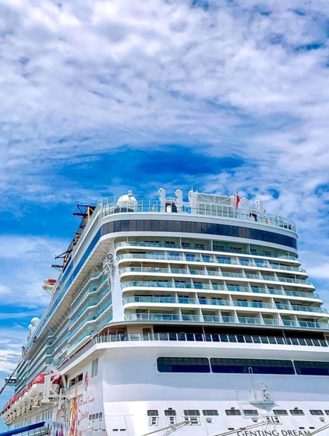 🚢✨ Genting Dream Cruise Malaysia Highlights 