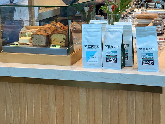 도쿄에서 만나는 캘리포니아 산타크루즈의 커피☕️