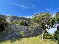 沖繩 | 勝連城跡,懸崖之上的十五世紀城堡