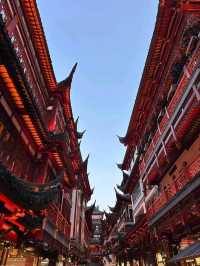 Shanghai’s Timeless Bazaar at Yu Yuan