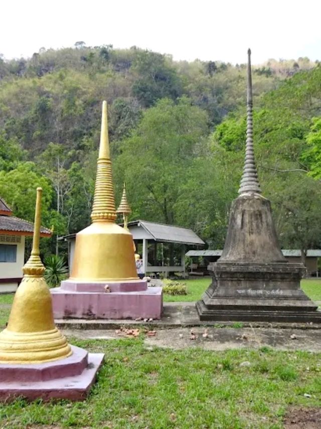 วัดถ้ำเขาพลู จังหวัดชุมพร