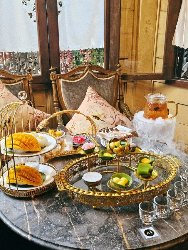 บ้านขนมปังขิง คาเฟ่โบราณ✨️