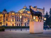 【宮殿のような劇場で芸術に浸る】スウォヴァツキ劇場🎭🏰