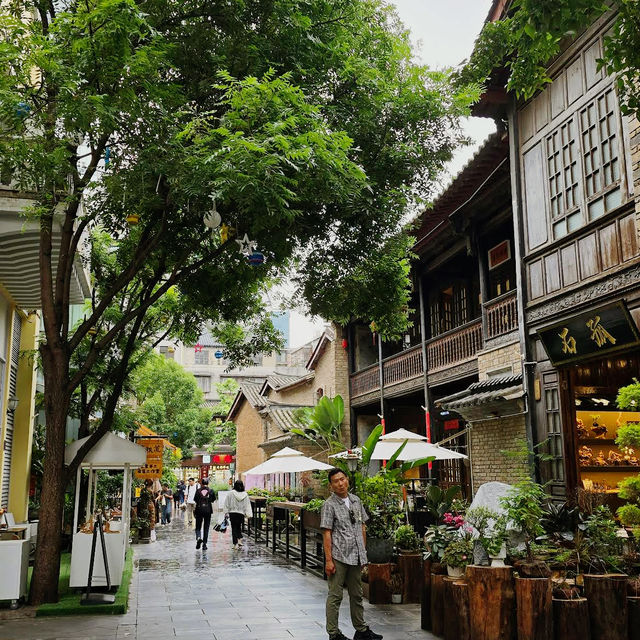 Kunming Old Street, Yuan