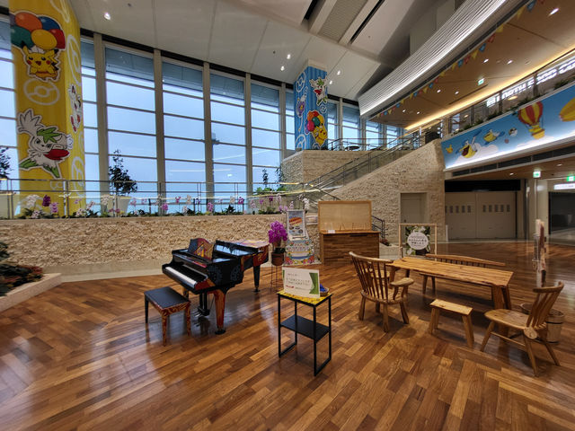 🎵一下飛機就能蹭鋼琴🎹—那霸國際機場✈️