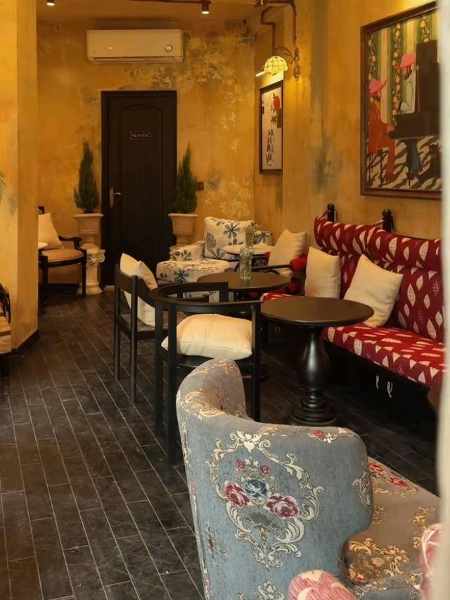Dome In&In Cafe