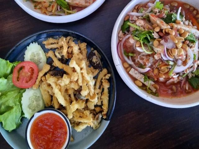 บ้านติดดิน เชียงคาน : เสน่ห์เรียบง่ายริมโขง