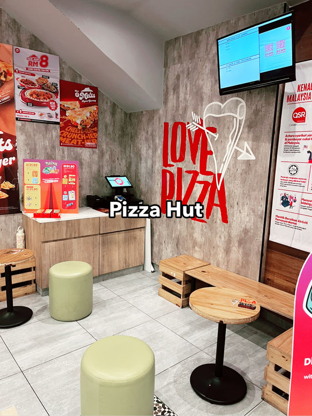 Pizza Hut: Malaysian-Inspired Pizzas and Comfort Favorites 