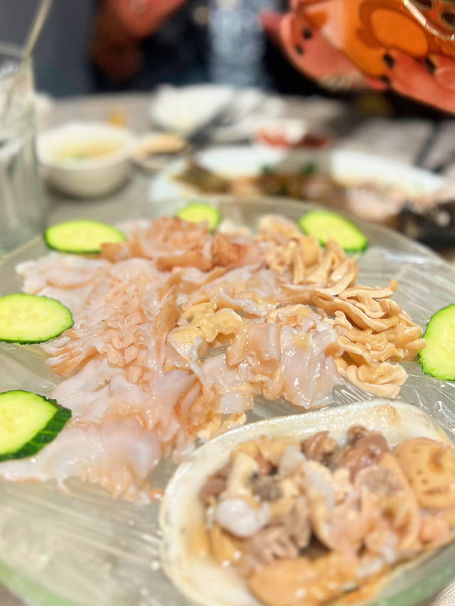 🦪🦐 รีวิวร้านซีฟู้ด หอยงวงช้างสด ๆ ที่ฮ่องกง 🦪🦐 รีวิวร้านซีฟู้ด หอยงวงช้างสด ๆ ที่ฮ่องกง