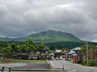 錯過火山口卻也在阿蘇車站與熊本熊、騙人布浪漫相遇