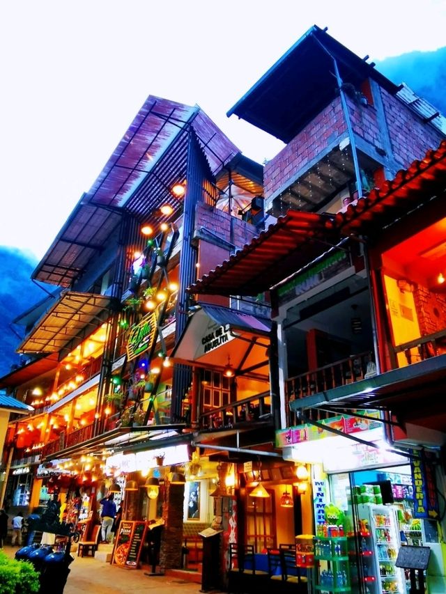 Aguas Calientes(熱水鎮)