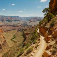 Grand Canyon National Park – Nature’s Grand Masterpiece 🏜️🇺🇸