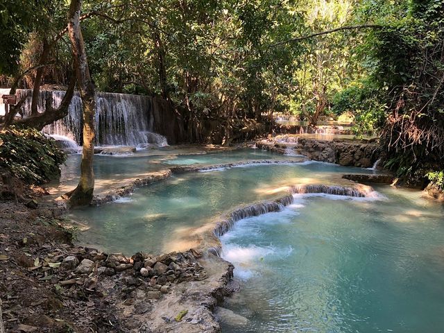 Luang Prabang: Spiritual Serenity 🌅🏞️
