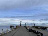 🏰 Whitby Harbour East Lighthouse 🌊