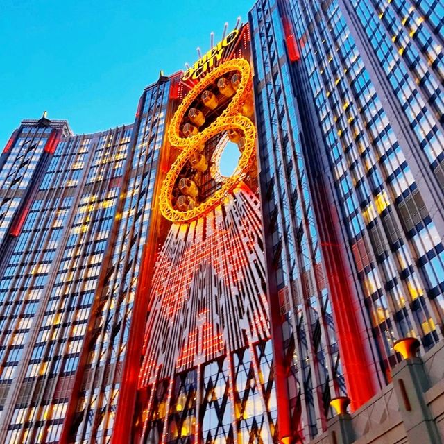 《澳門新濠影滙Studio City Macau》超美8字摩天輪🎡