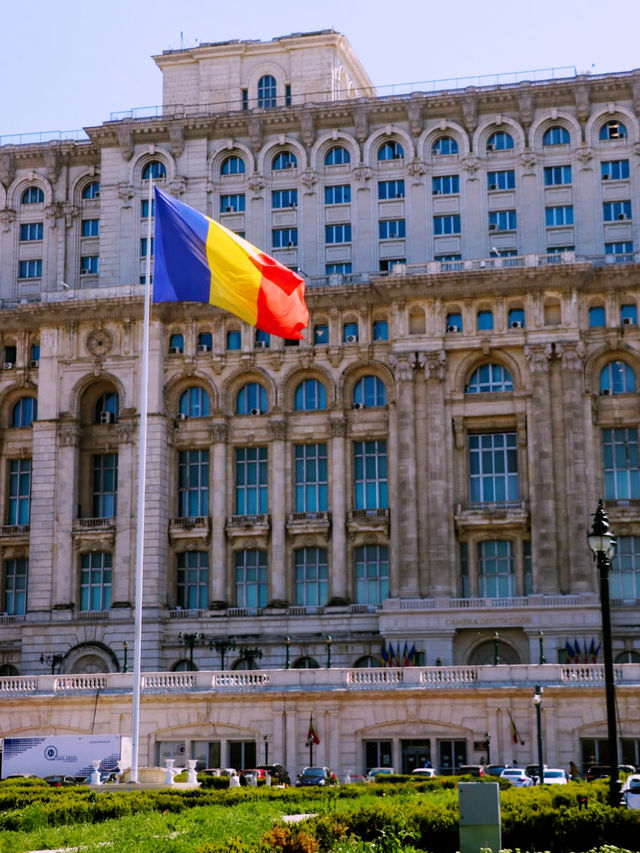 💳💸 Save Big with the Bucharest City Pass — Your Wallet’s New Best Friend!