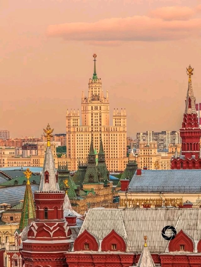 🏰 Red Square: The Heartbeat of Moscow’s History and Power 🇷🇺✨