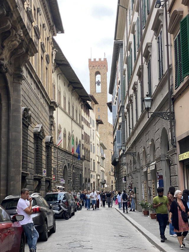 Florence in a Day: Art, Architecture & Aperitivo