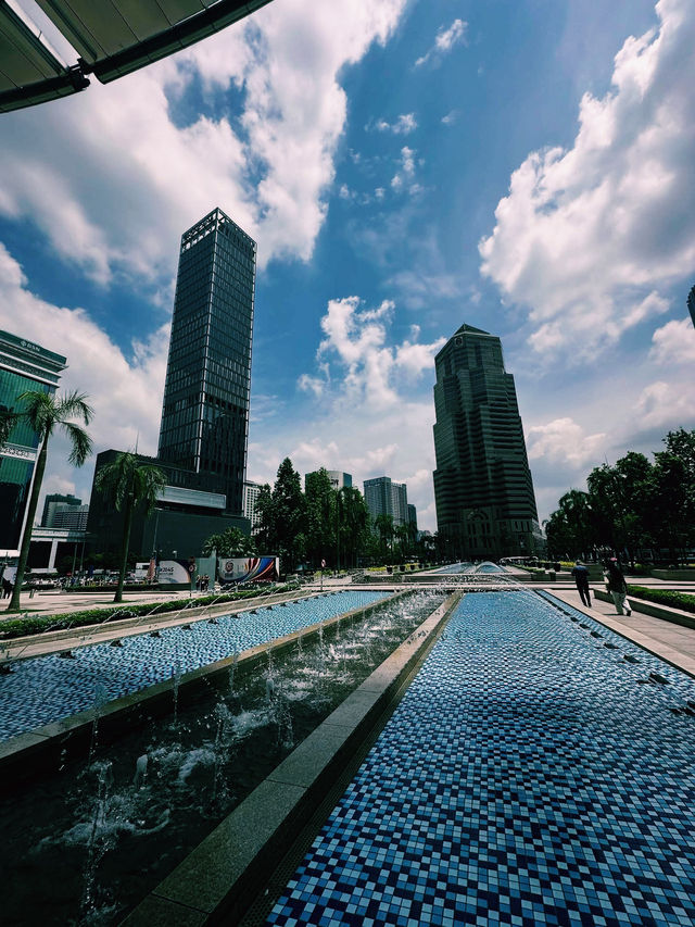 Kuala Lumpur on a Budget: Explore More, Spend Less! 🇲🇾 Kuala Lumpur on a Budget: Explore More, Spend Less! 🇲🇾