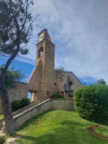 Long hike from Rimini, small rural areas