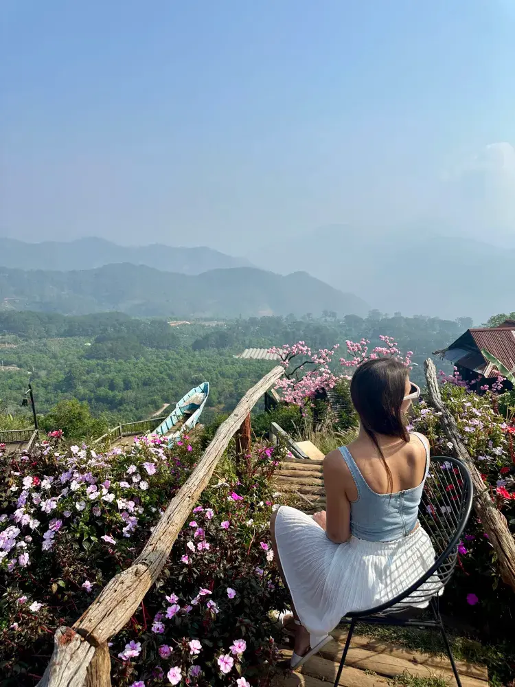 景色超靚嘅花海。