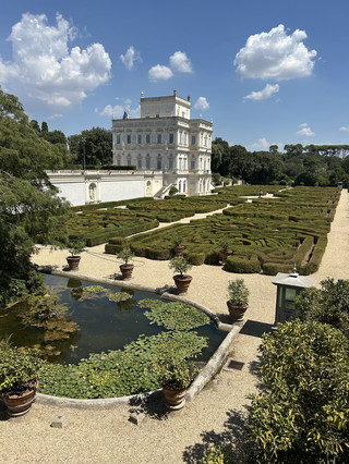 Walking the Via Aurelia Antica Rome