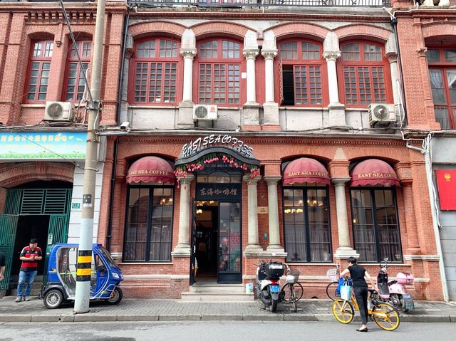 上海で最も古いカフェ「東海珈琲館」