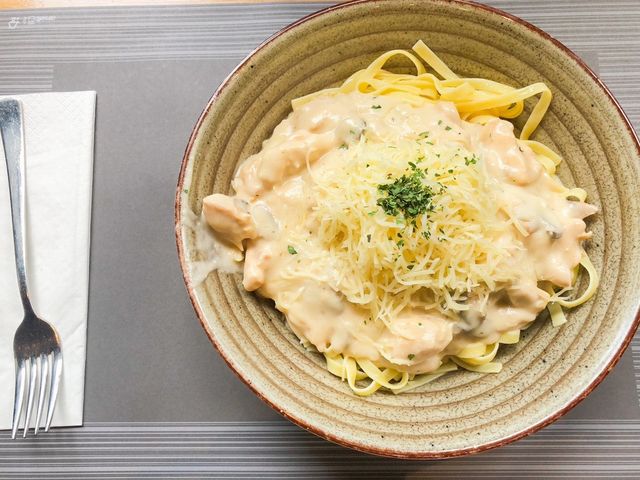 根特🇧🇪多元化大份量西餐🍴