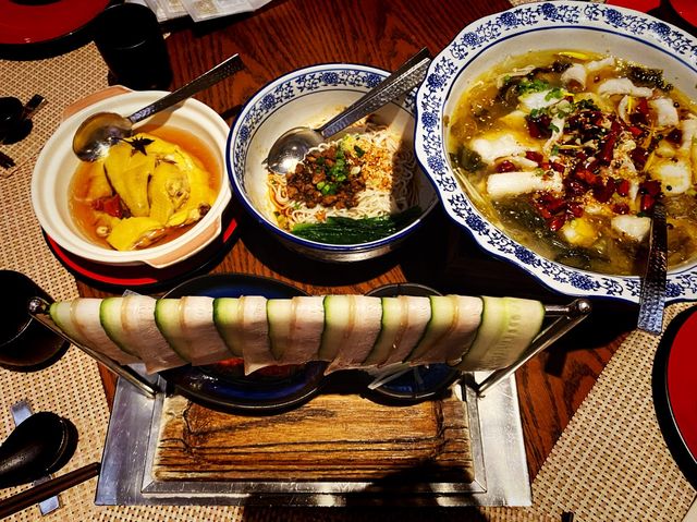 在澳門品味中國北方經典菜餚
