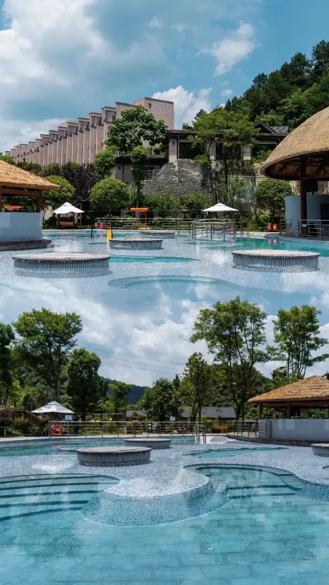 Good place to soak in hot springs in Guiyang