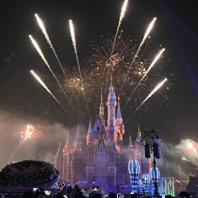Bring in the New Year at Shanghai Disney