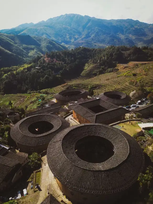 "Big Fish Begonia" Shooting Location: Exploring Fujian Tulou