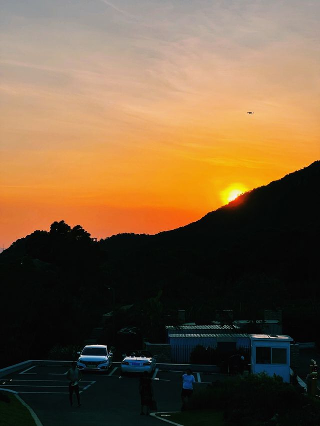 答應我一定要在有日落前往雲海廣場