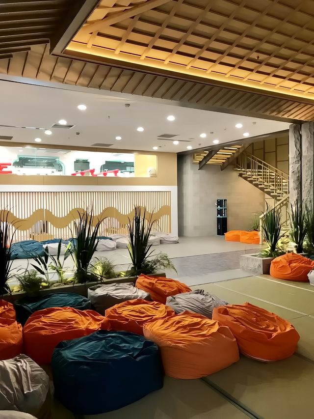 入住霖林雨溫泉酒店