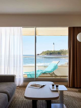 🌊 Biarritz Bliss: Luxe Stay at Sofitel Miramar! 🏨✨