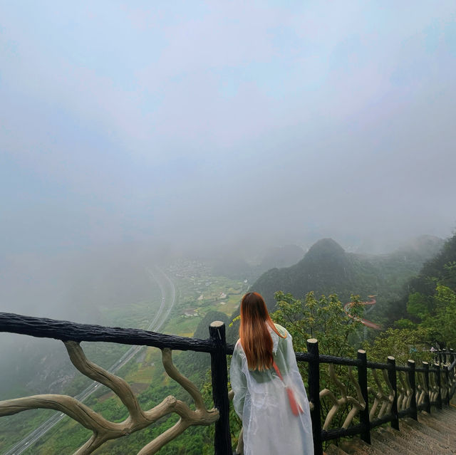 🌫️ Fog to Fairytale: Yangshuo Ruyi Peak ⛰️ 