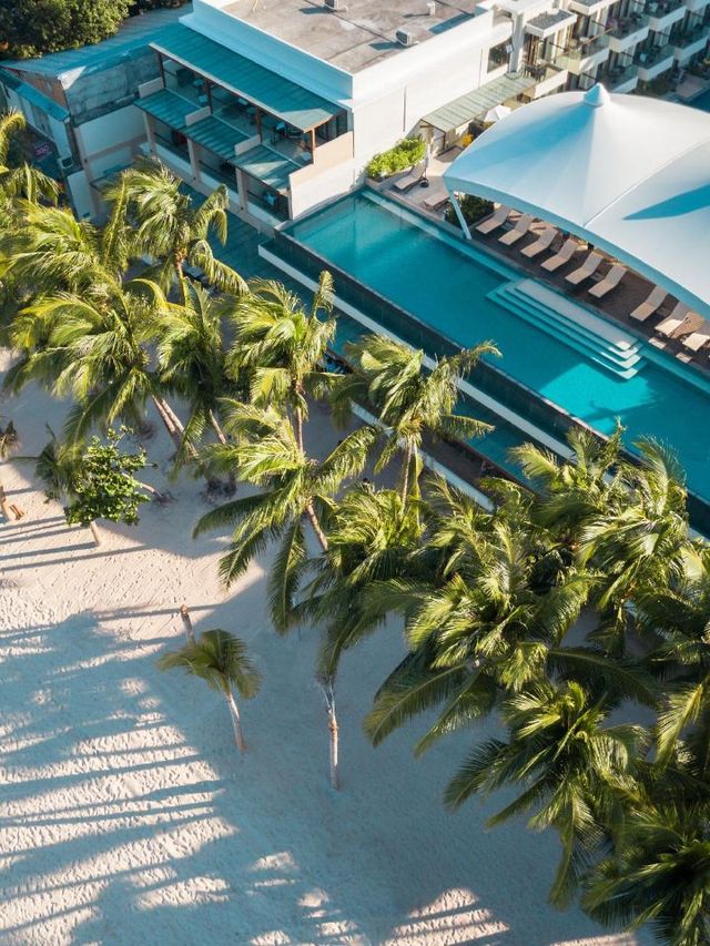 🌴 Boracay Bliss: Henann Palm Beach Resort 🏖️