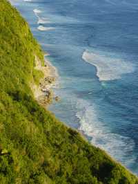 Luxury Redefined on Bali’s Cliffside