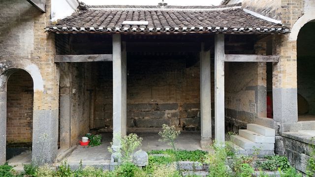 廣西富川留家灣村楊氏宗祠。