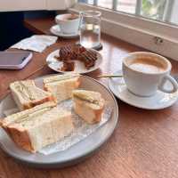 nice cafe