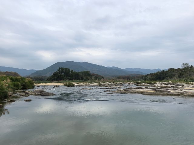 乘坡河石臼群