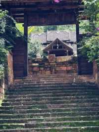 在雲南找到真正避世村落｜千年布朗古寨 翁基