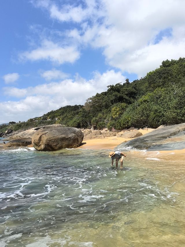 萬寧南燕灣，呢度有一片玻璃海，靚到你窒息