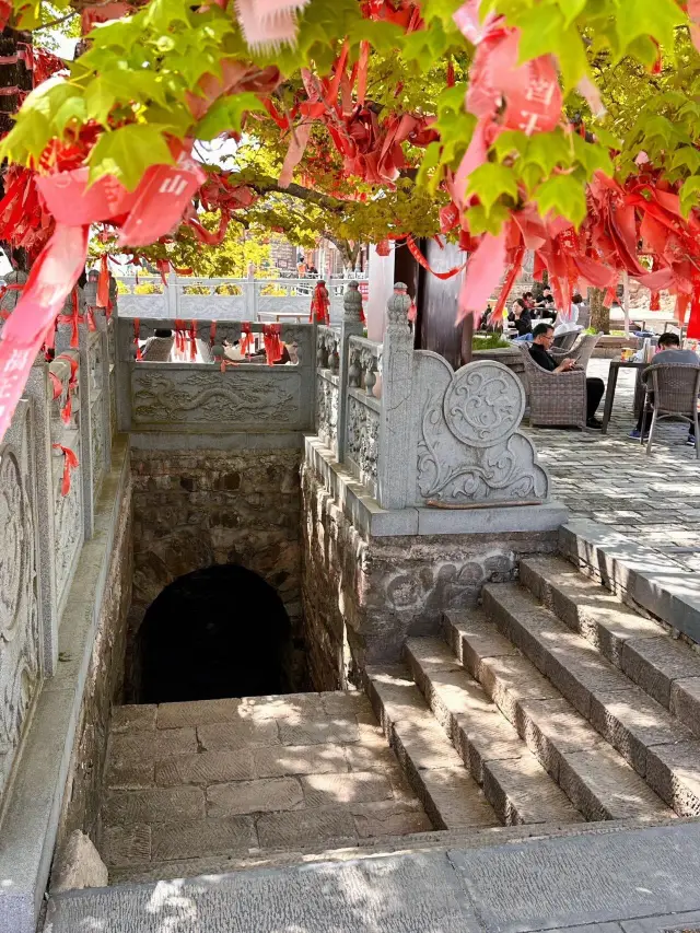 Don't Get Crowded! Experience the Amazing Wangwu Mountain