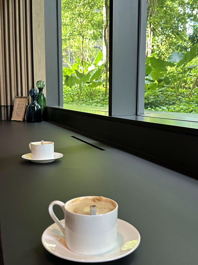 ✨新加坡烏節路必訪！最美森林咖啡店 免費但要自己動手沖煮☕️