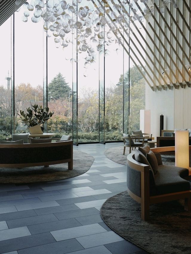東京立川限定浪漫！Sorano Hotel無邊泳池，把昭和紀念公園的秋意泡進水裡