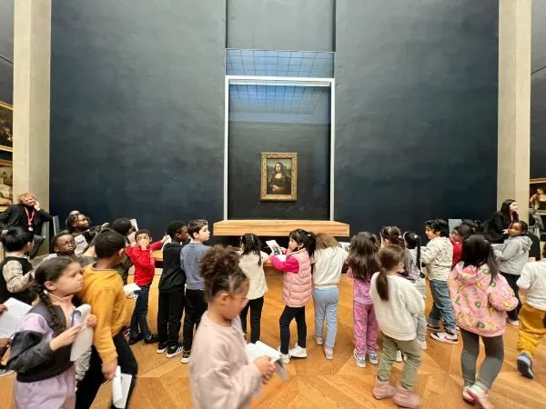 Explore the Louvre: A Must-Visit in Paris