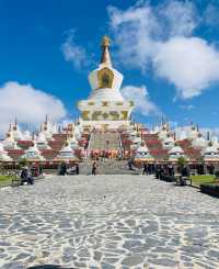 理塘千戶藏寨：在天空之城尋找丁真的世界